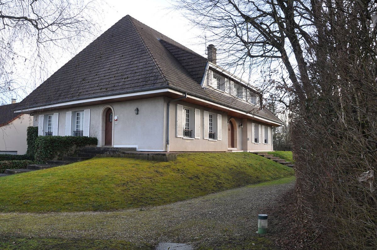Maison à vendre, 300m², Saint-Germain-du-Bois
