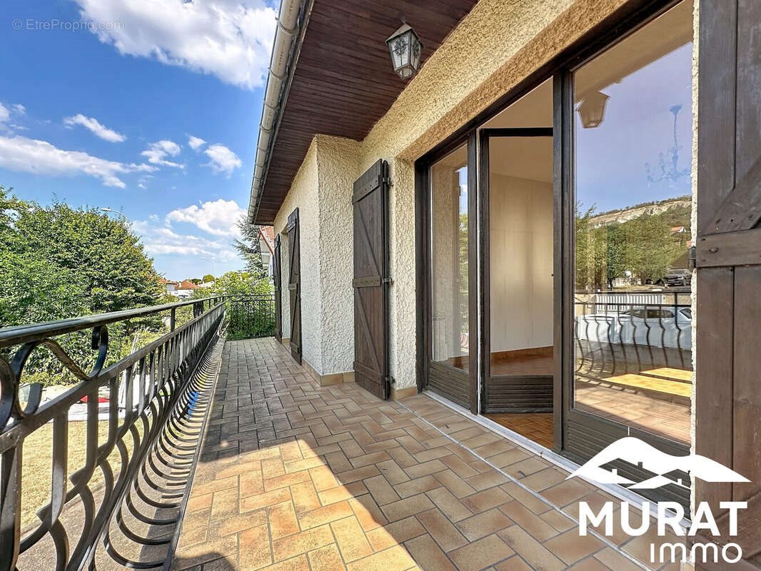 Maison à vendre, 128m², Cournon-d'Auvergne