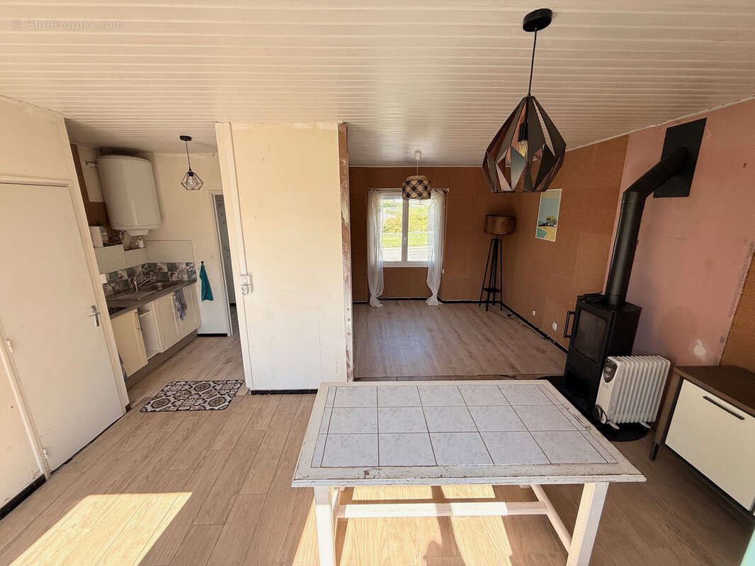 Maison à vendre, 33m², Sainte-Pazanne