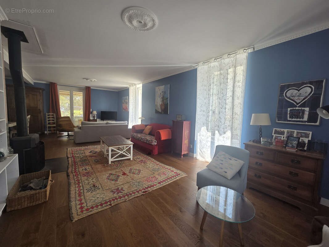 Maison à vendre, 330m², Castillonnès