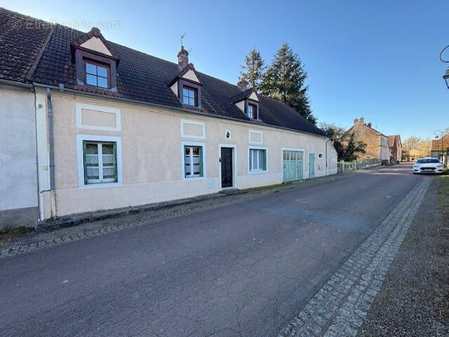 Maison à vendre, 186m², Sully