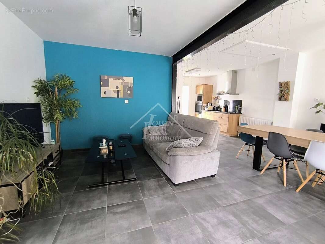 Maison à vendre, 151m², Saint-Eloy-les-Mines