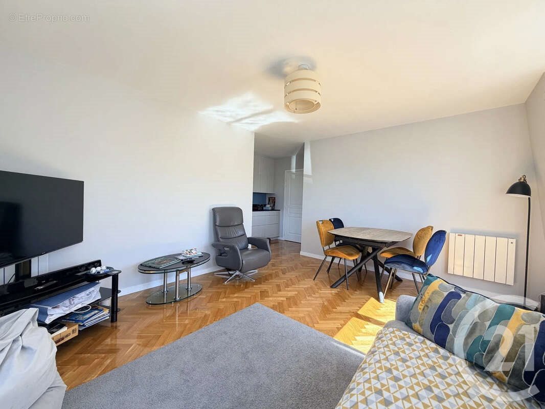 Appartement à vendre, 64m², Antony