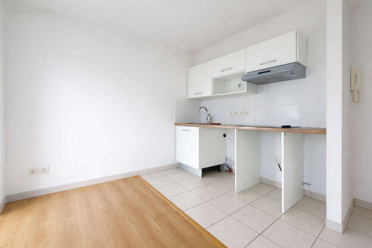 Appartement à vendre, 37m², Roquemaure