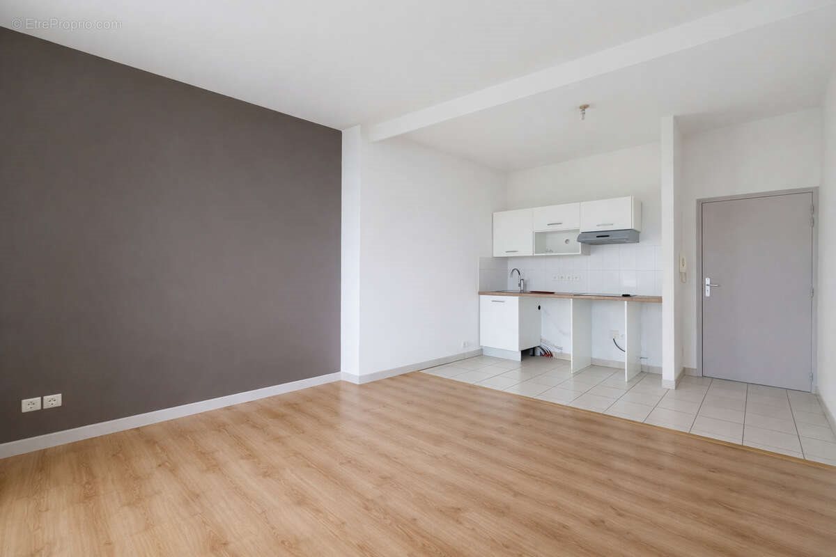 Appartement à vendre, 37m², Roquemaure