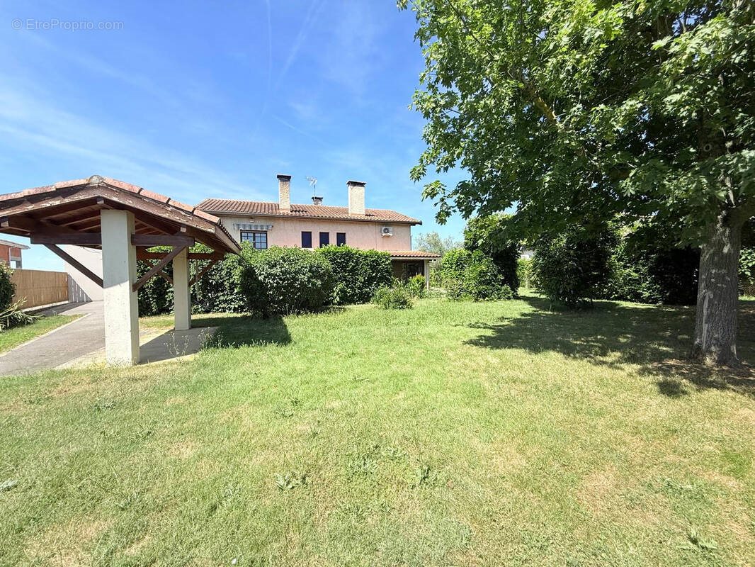 Maison à vendre, 140m², Saubens