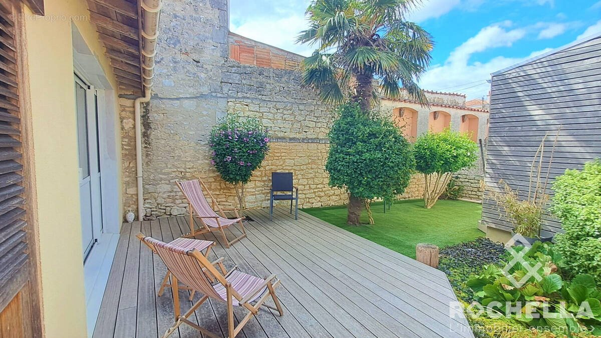 Maison à vendre, 116m², Rochefort