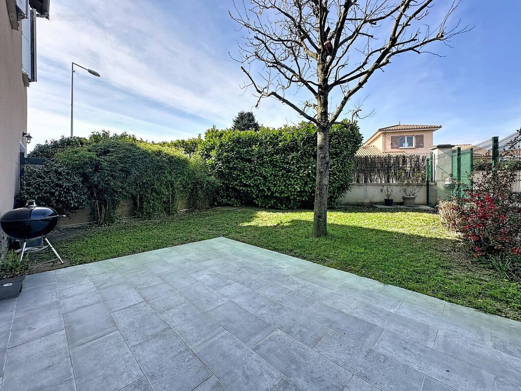 Maison à vendre, 137m², Craponne