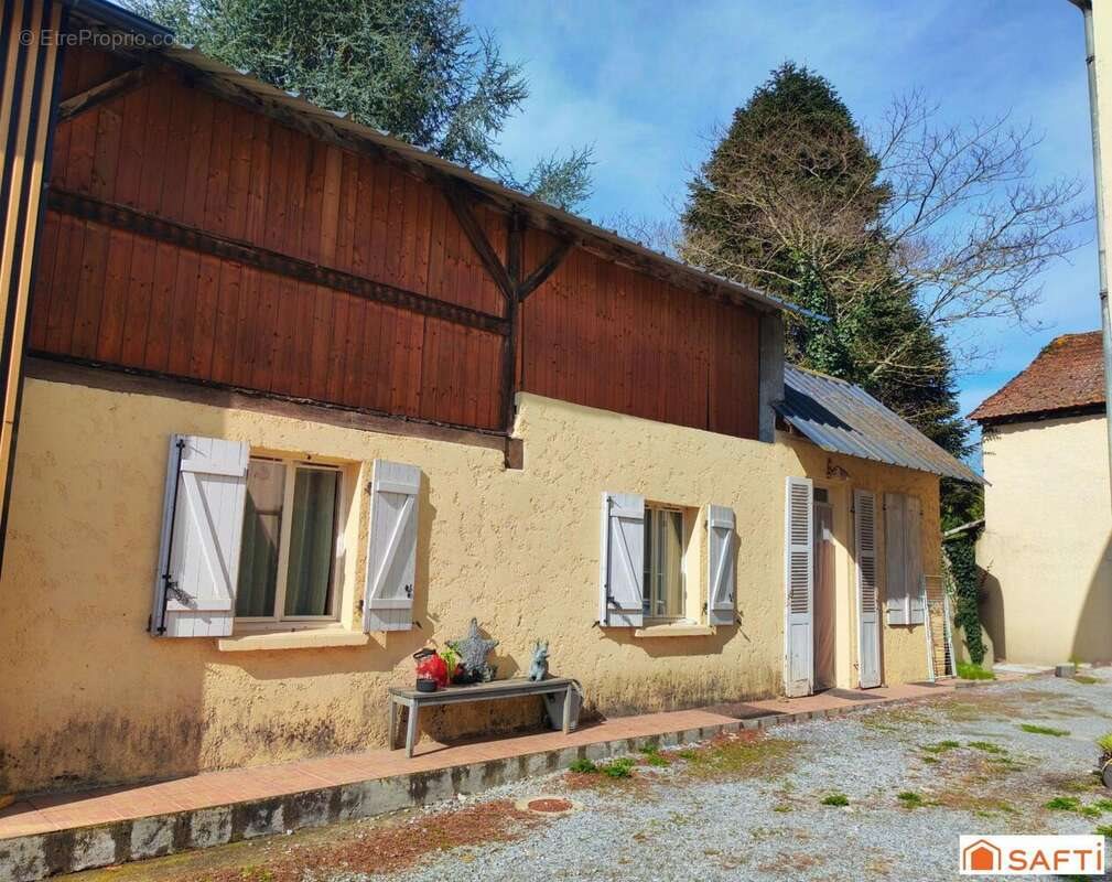 Appartement à vendre, 56m², Nay