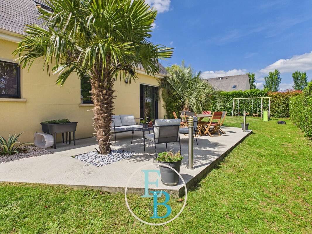 Maison à vendre, 127m², Frénouville