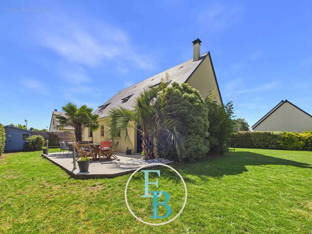 Maison à vendre, 127m², Frénouville