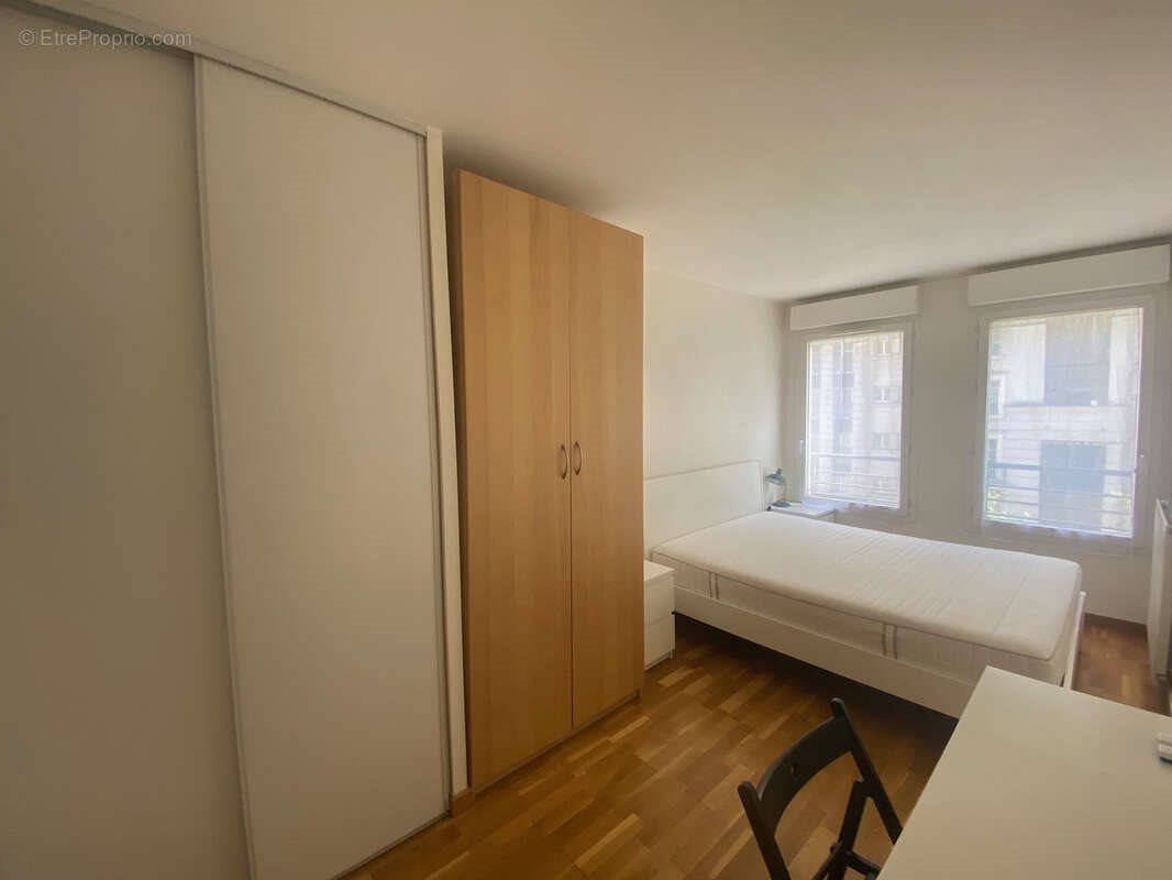 Appartement à vendre, 45m², Courbevoie