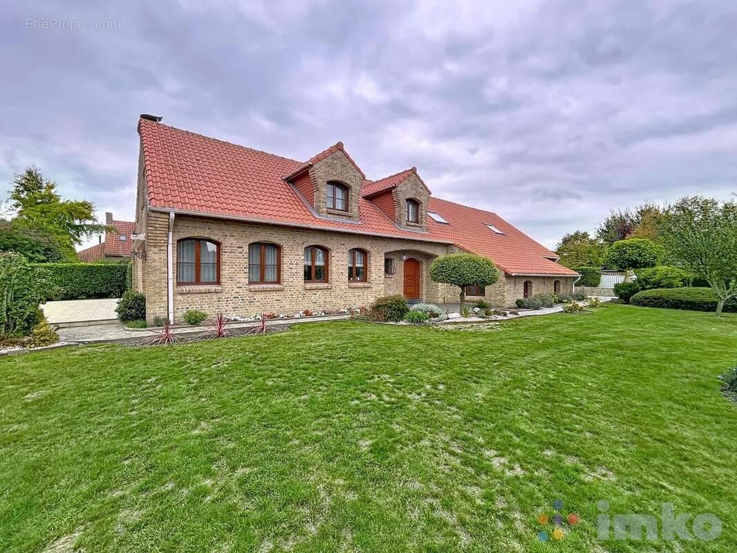 Maison à vendre, 209m², Téteghem