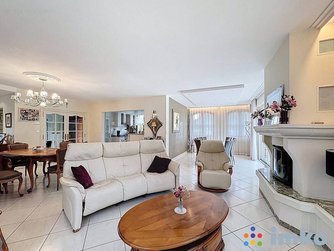 Maison à vendre, 209m², Téteghem
