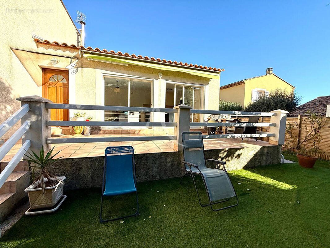 Maison à vendre, 96m², Mèze