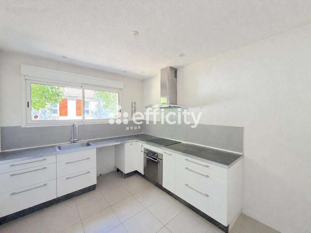 Maison à vendre, 86m², Cournonsec