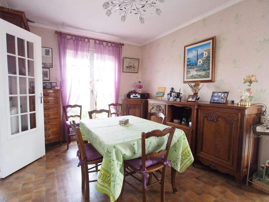 Maison à vendre, 77m², Subles