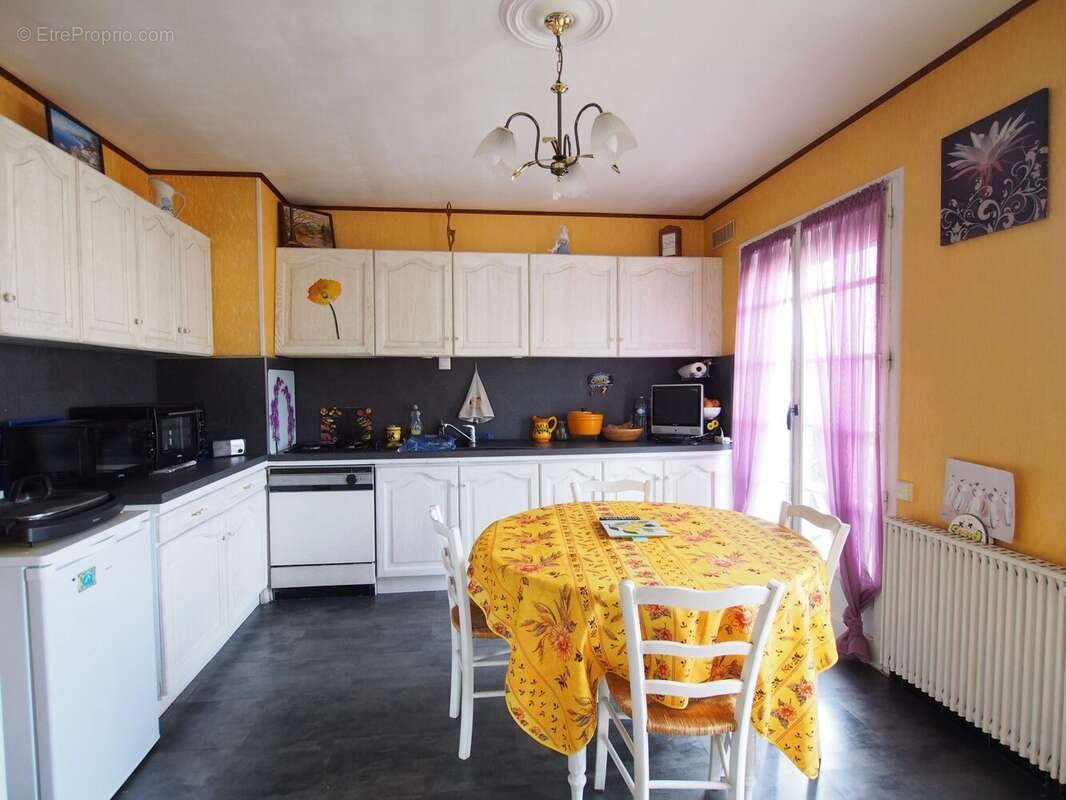 Maison à vendre, 77m², Subles