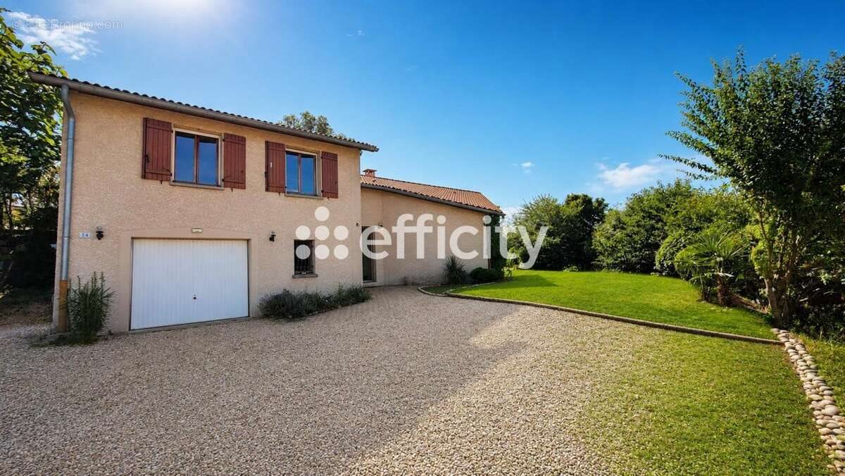 Maison à vendre, 120m², Montanay