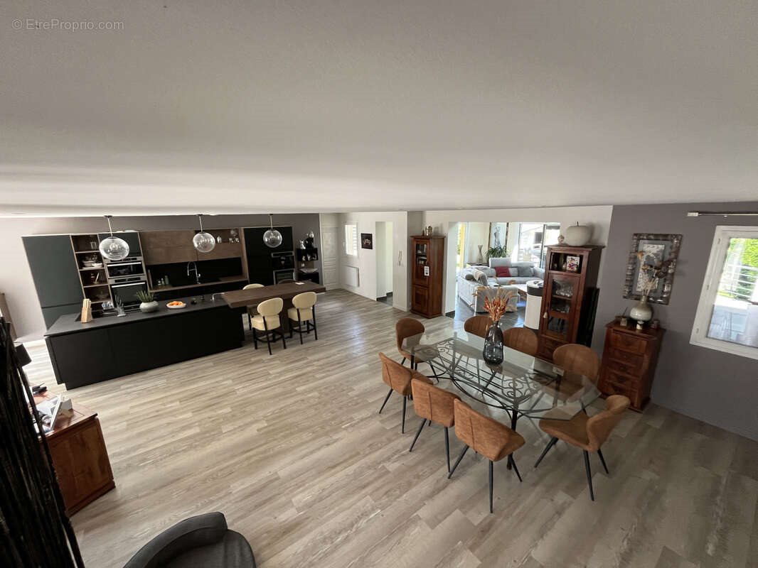 Maison à vendre, 204m², Yvré-l'Evêque