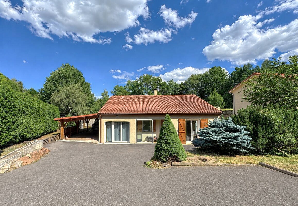 Maison à vendre, 100m², Aydat