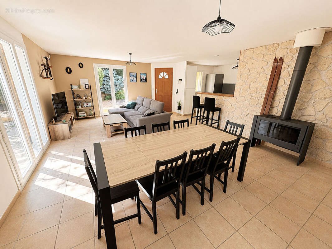 Maison à vendre, 100m², Aydat