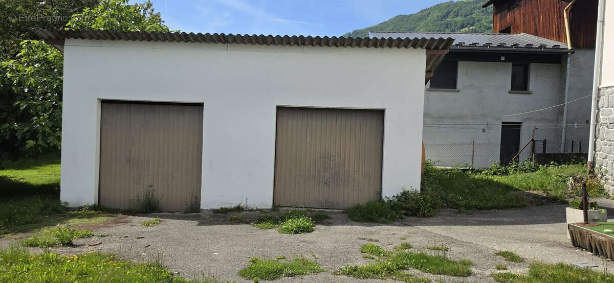 Maison à vendre, 238m², Tours-en-Savoie
