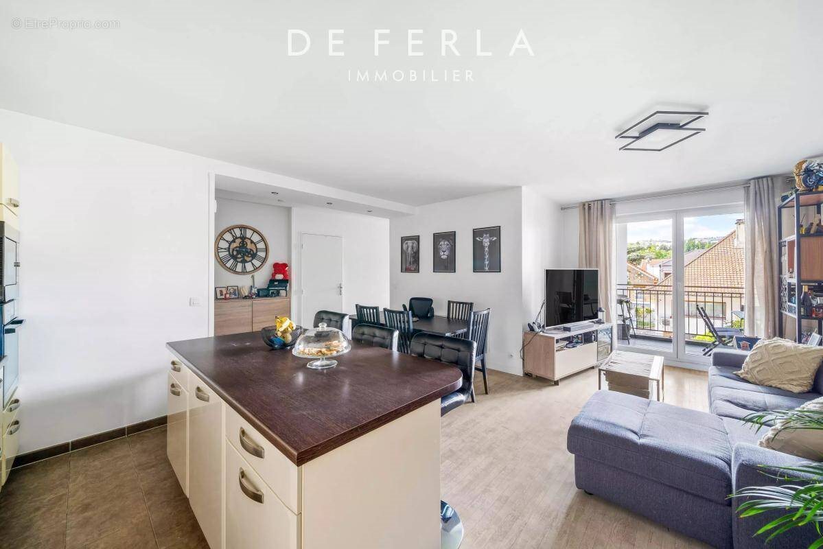 Appartement à vendre, 65m², Rosny-sous-Bois