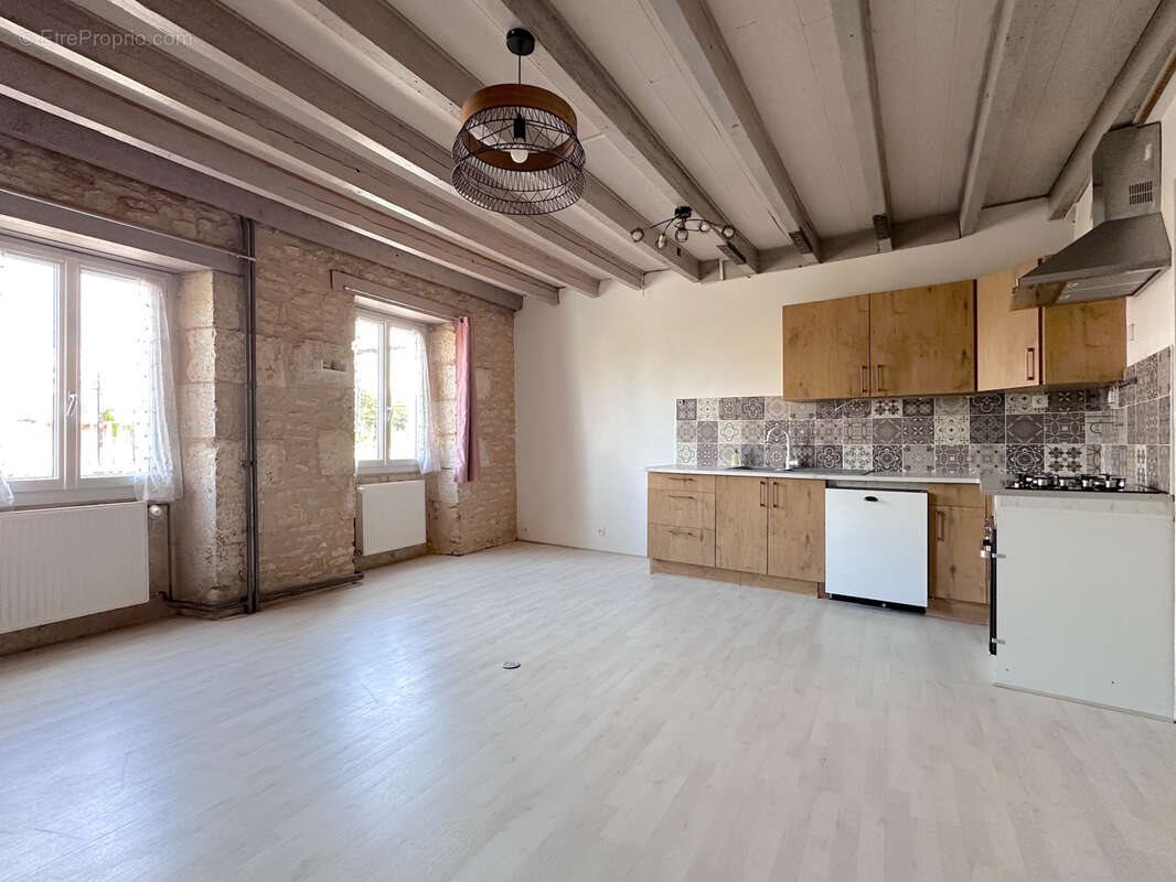 Maison à vendre, 71m², Poitiers