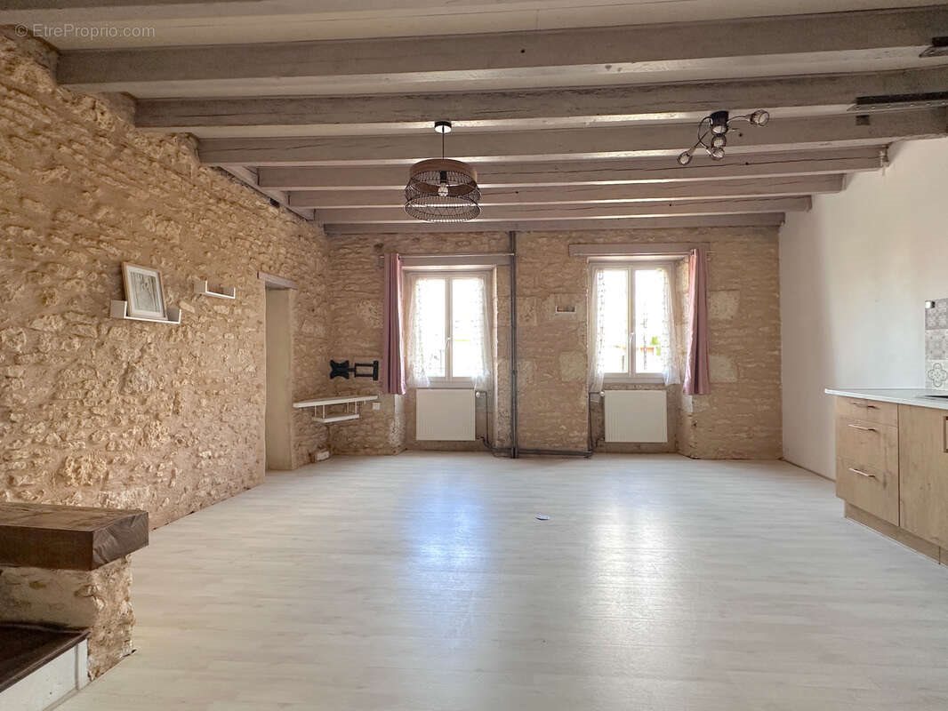 Maison à vendre, 71m², Poitiers