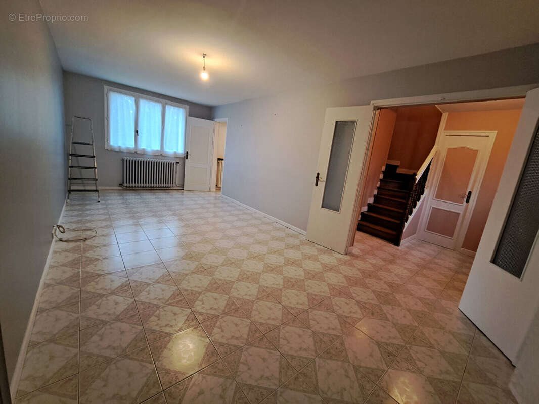 Maison à vendre, 90m², Précy-sur-Oise
