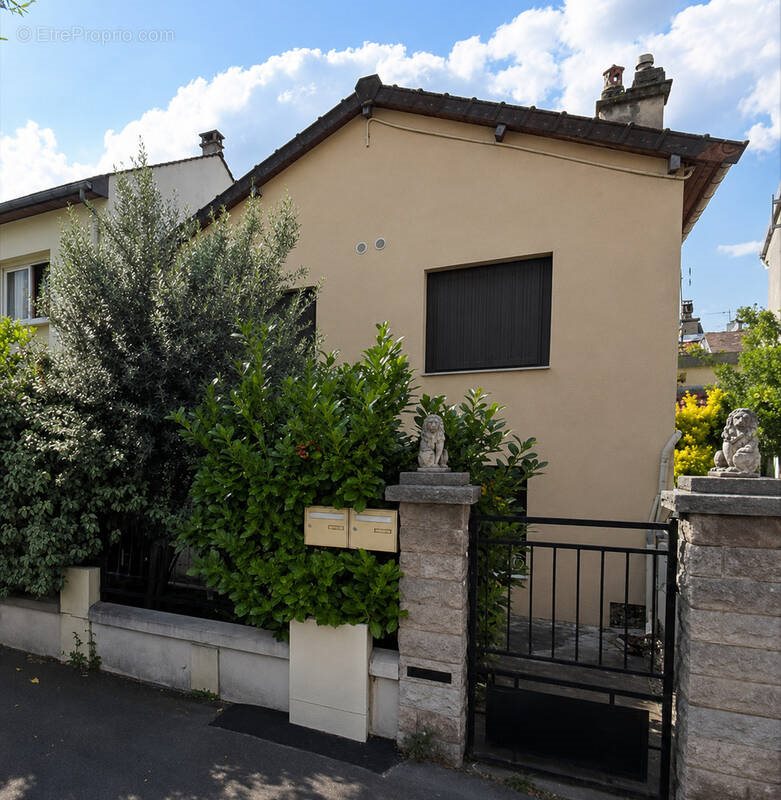 Maison à vendre, 81m², Le Blanc-Mesnil