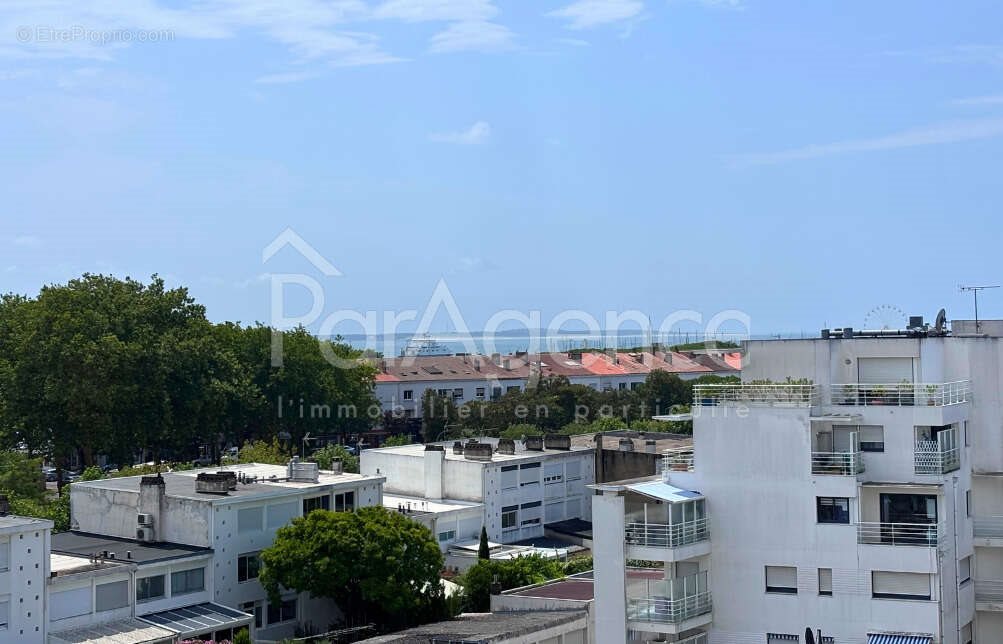 Appartement à vendre, 79m², Royan