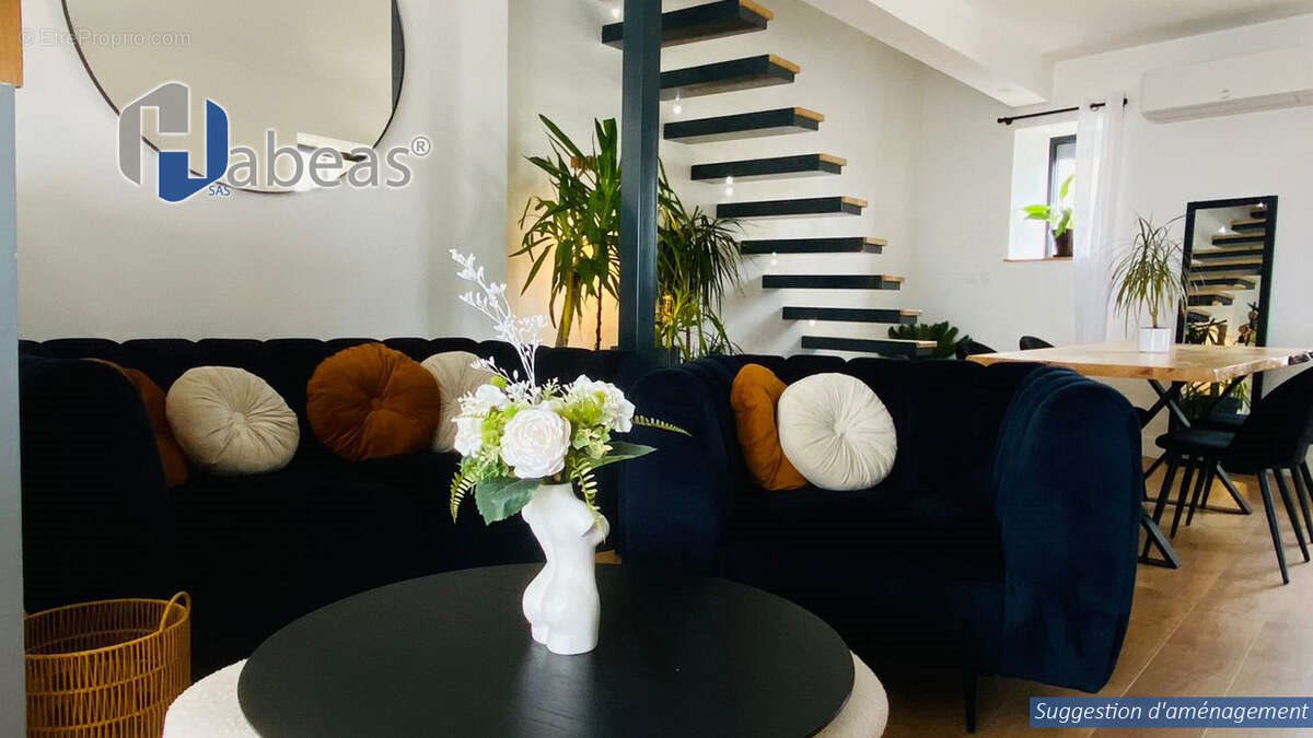 Maison à vendre, 118m², Rive-de-Gier