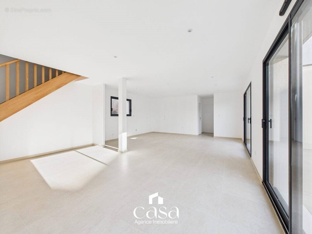 Maison à vendre, 120m², Bernières-sur-Mer