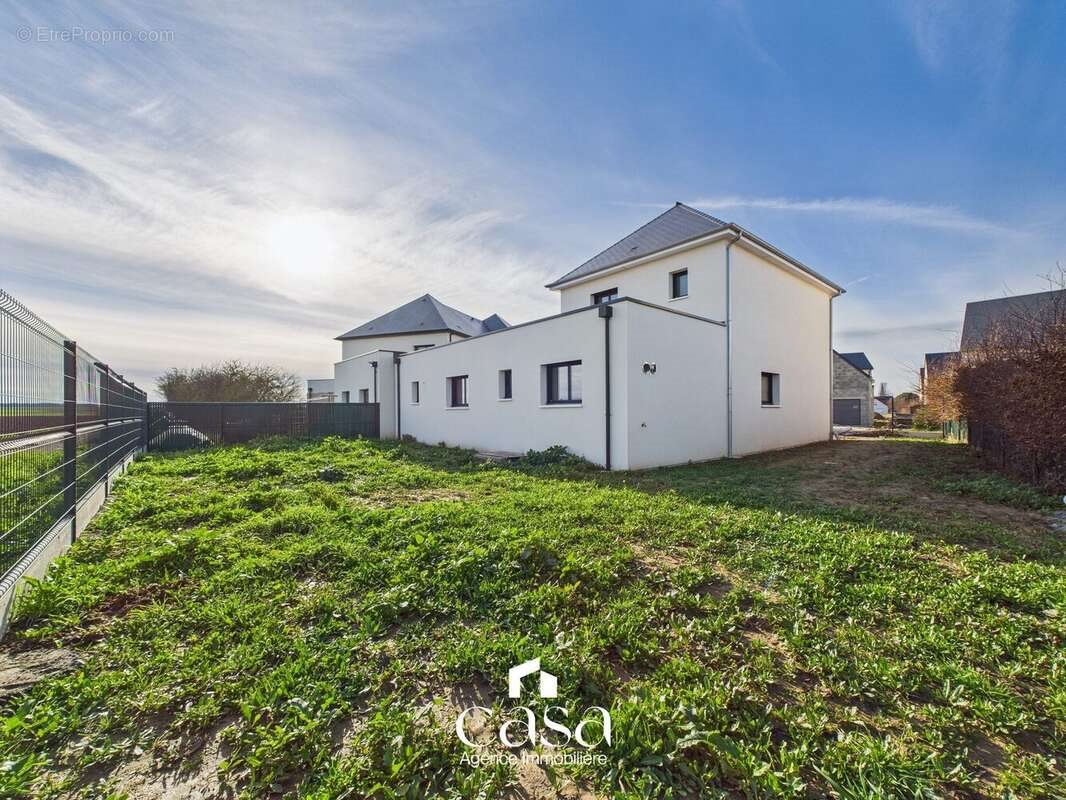 Maison à vendre, 120m², Bernières-sur-Mer