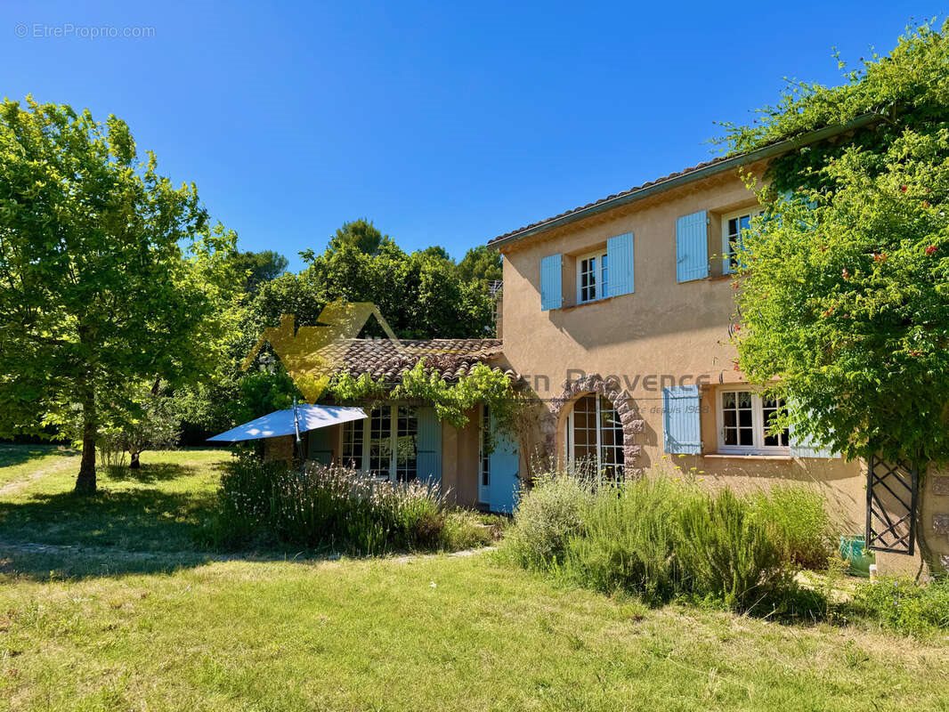 Maison à vendre, 138m², Vaison-la-Romaine
