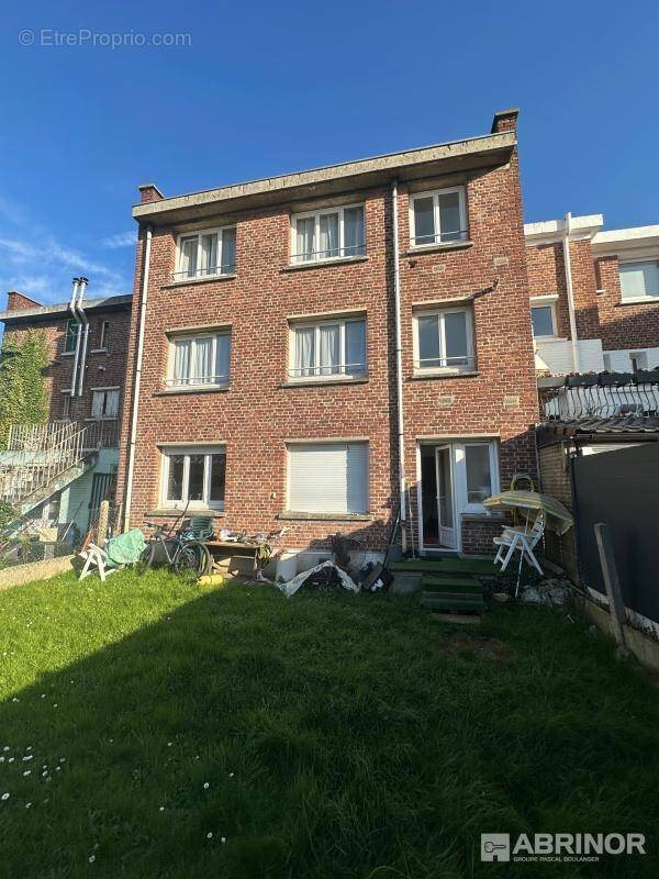 Appartement à vendre, 200m², Loos