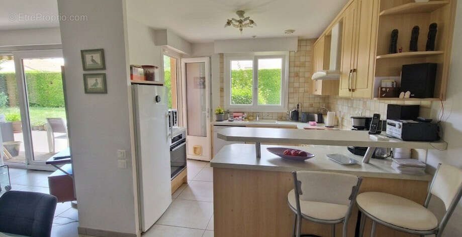 Maison à vendre, 100m², Pérignat-lès-Sarliève