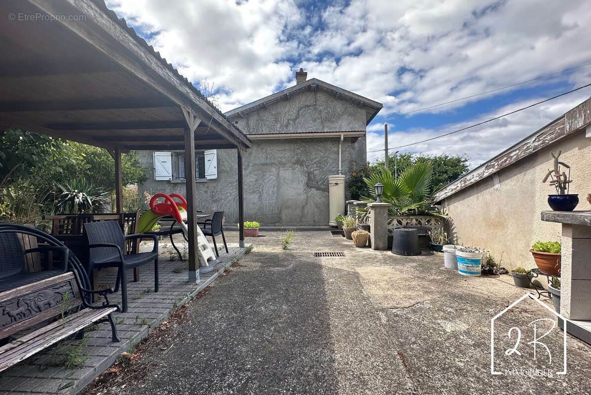 Maison à vendre, 172m², Ternay