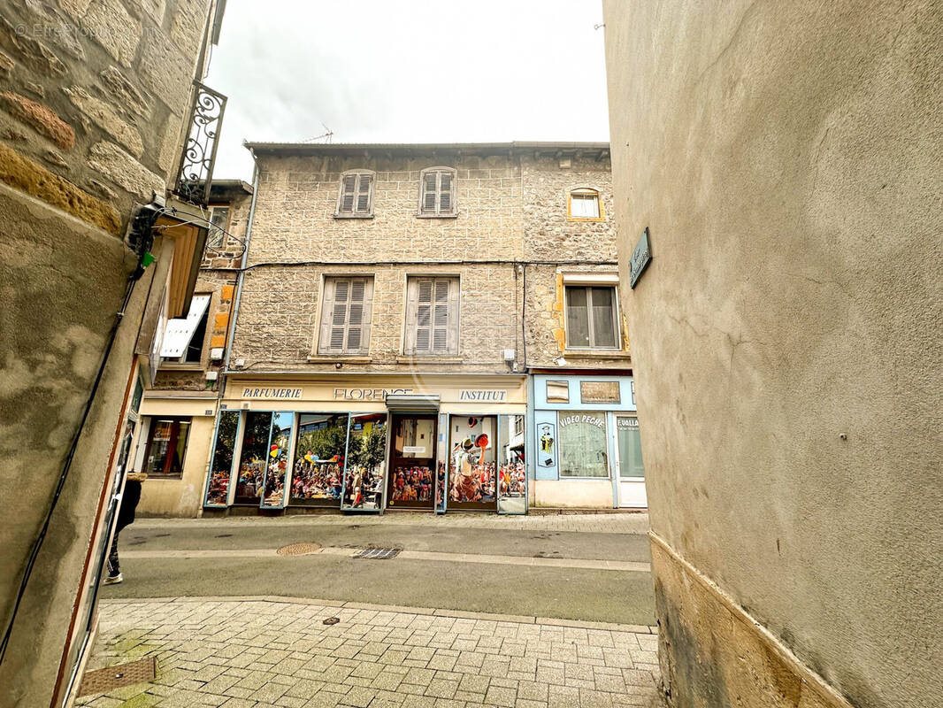 Maison à vendre, 218m², Saint-Symphorien-sur-Coise