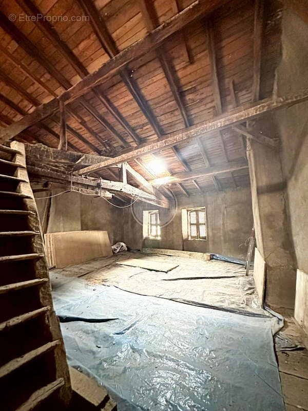 Maison à vendre, 218m², Saint-Symphorien-sur-Coise