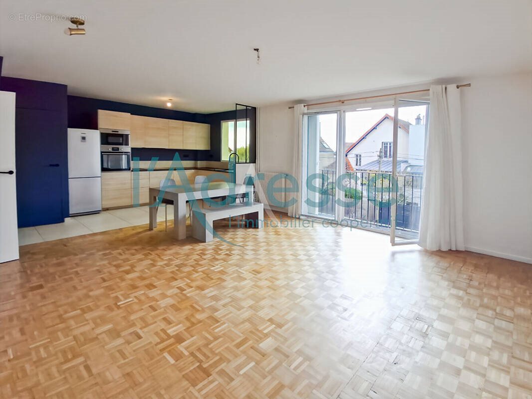 Appartement à vendre, 95m², Rueil-Malmaison