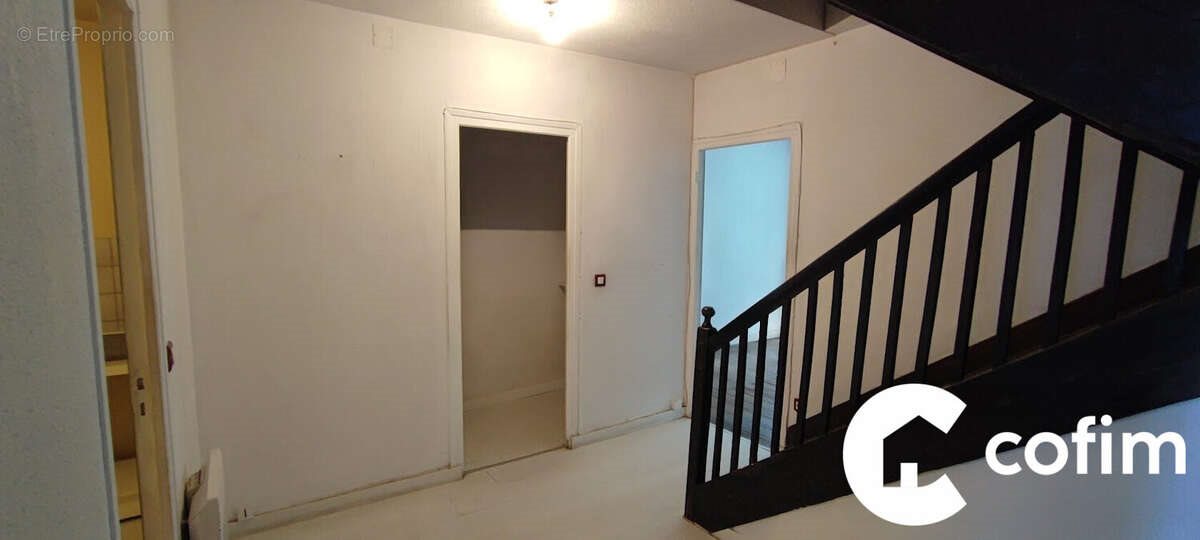 Appartement à vendre, 66m², Oloron-Sainte-Marie