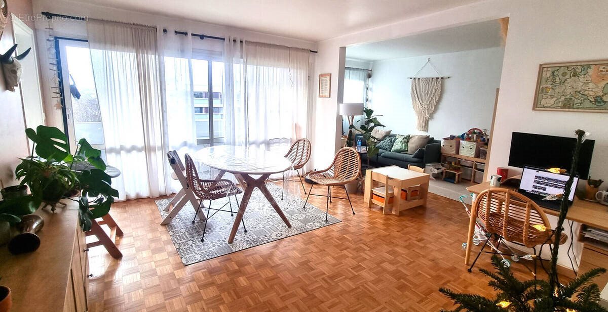Appartement à vendre, 70m², Houilles