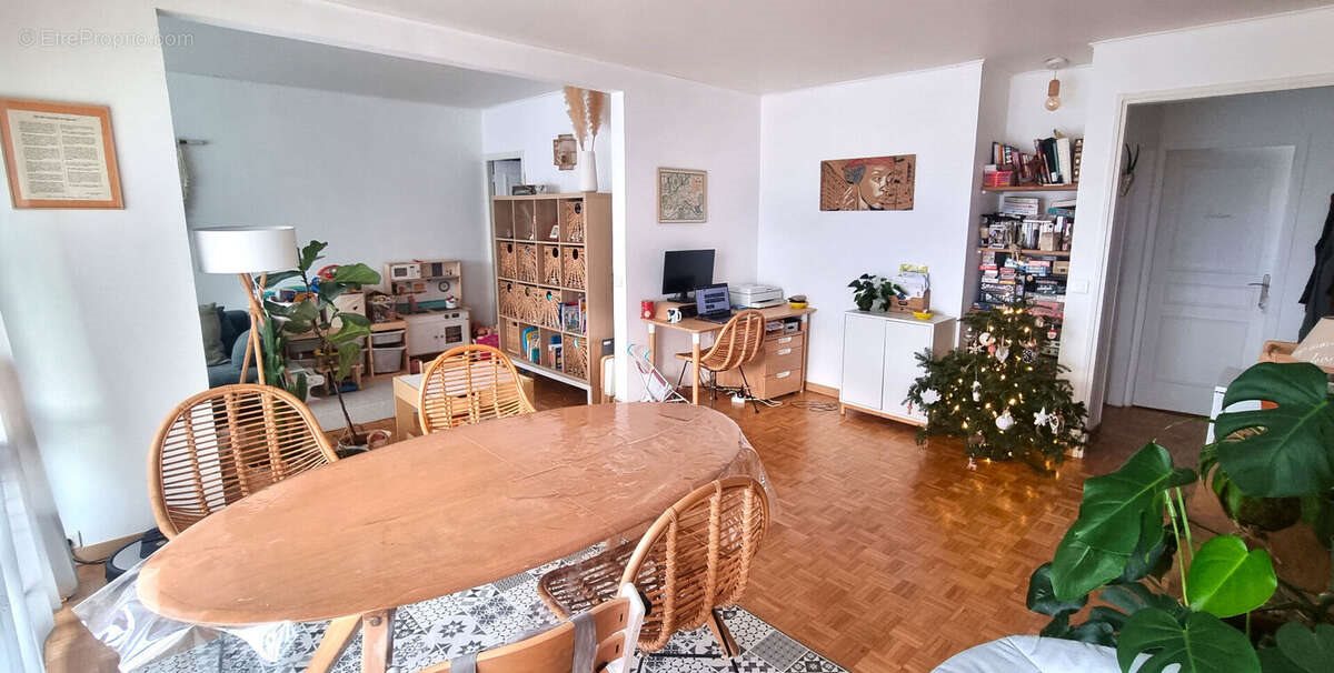 Appartement à vendre, 70m², Houilles