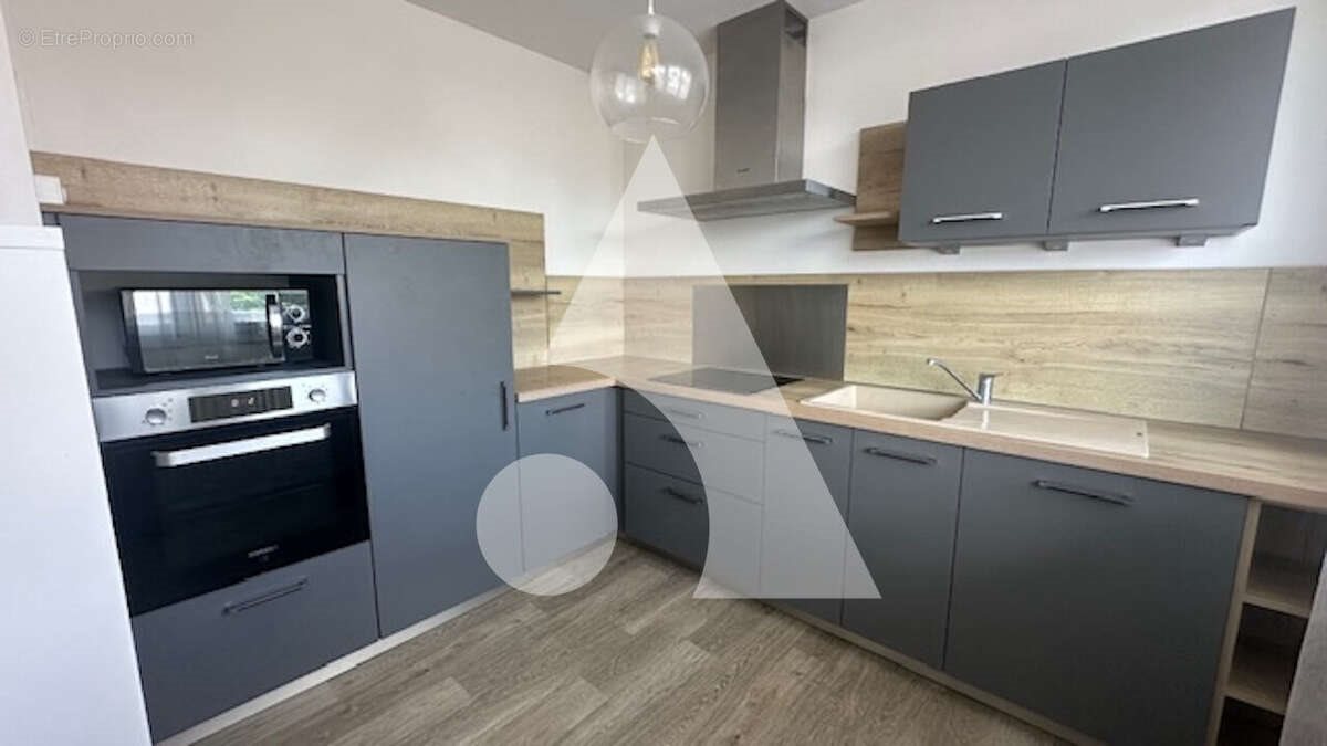 Appartement à vendre, 76m², Niort