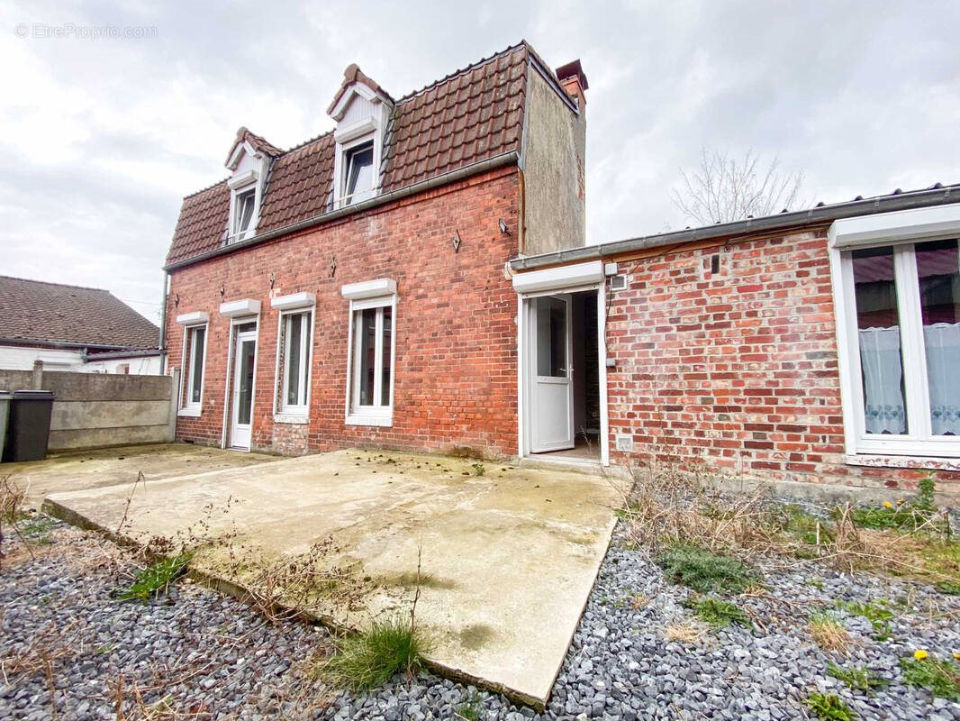 Maison à vendre, 67m², Rousies