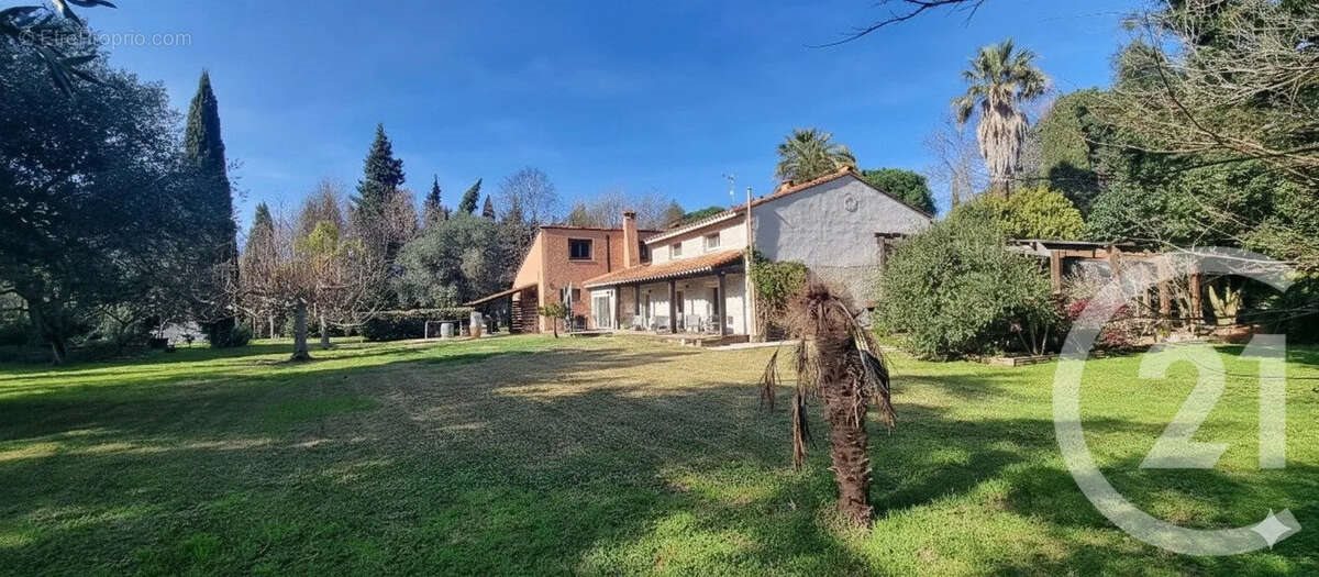 Maison à vendre, 218m², Argelès-sur-Mer