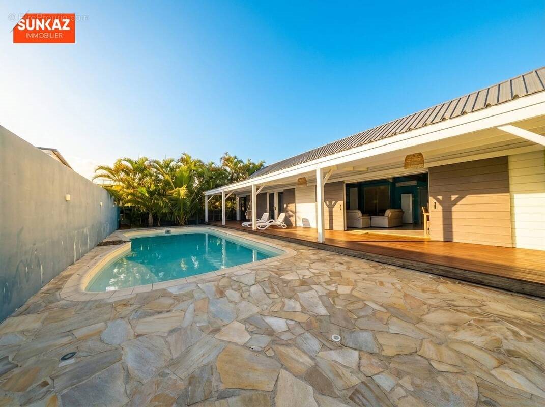 Maison à vendre, 121m², Saint-Pierre